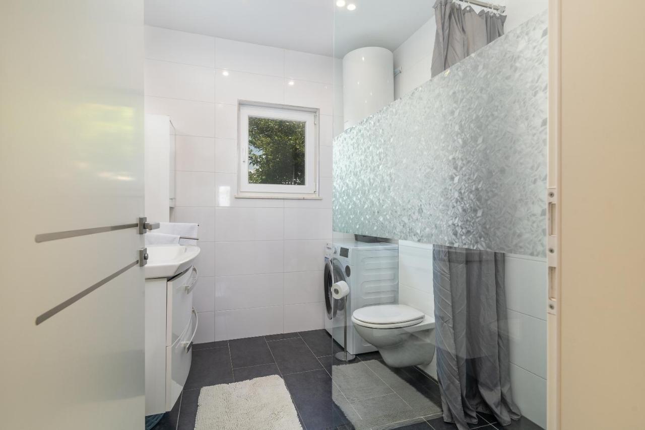Apartment Ela Trogir Buitenkant foto