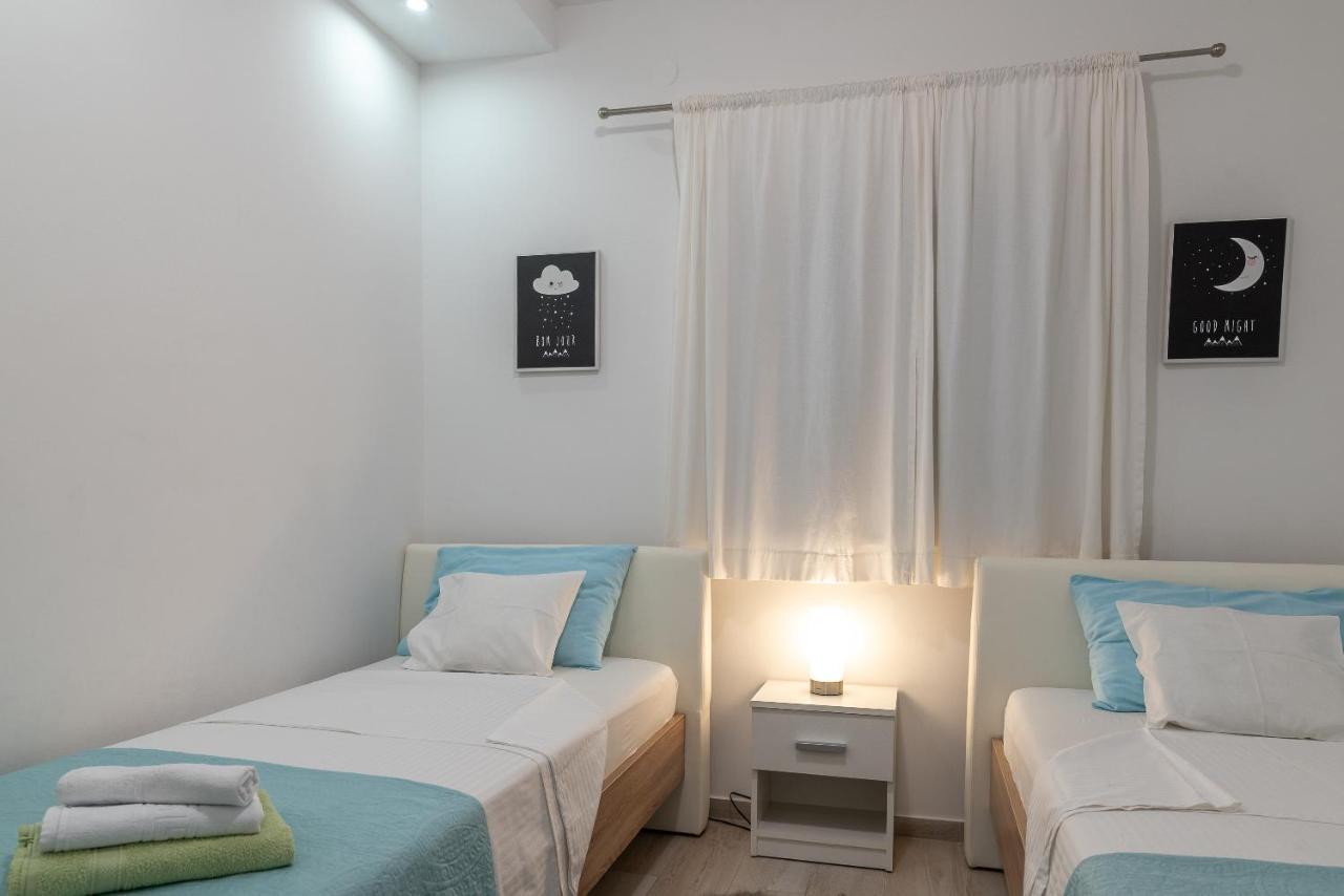 Apartment Ela Trogir Buitenkant foto